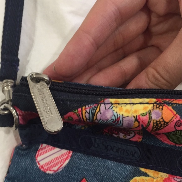 LeSportsac Small Cosmetics Pouch - Picture 2 of 5